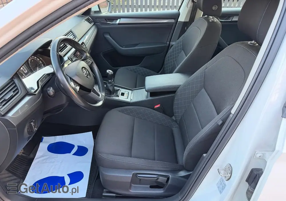 SKODA Superb 2.0 TDI Active