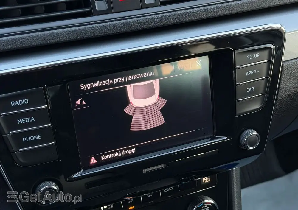 SKODA Superb 2.0 TDI Active