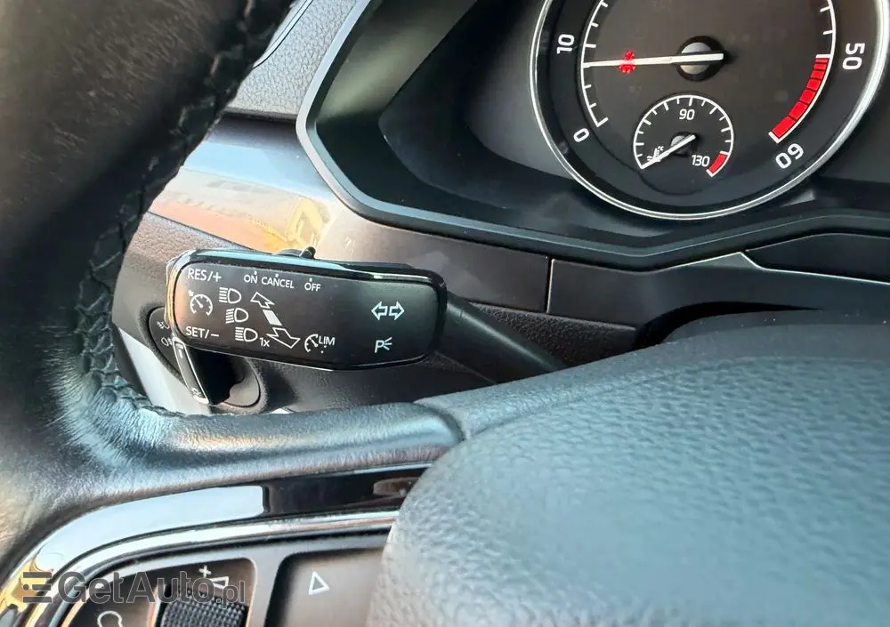 SKODA Superb 2.0 TDI Active