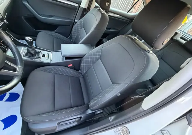 SKODA Superb 2.0 TDI Active