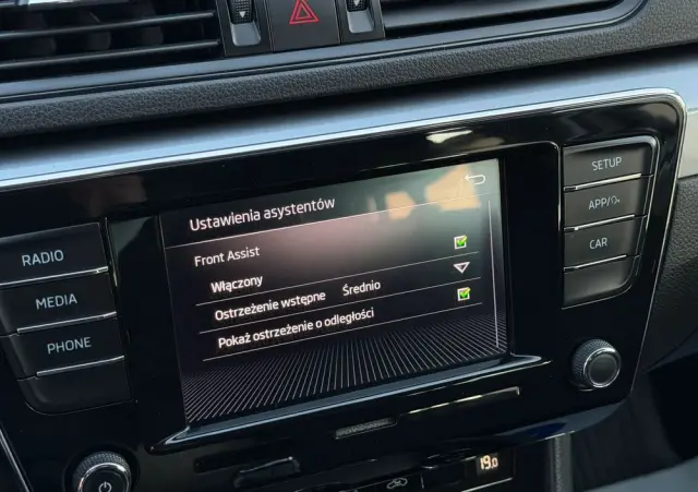 SKODA Superb 2.0 TDI Active