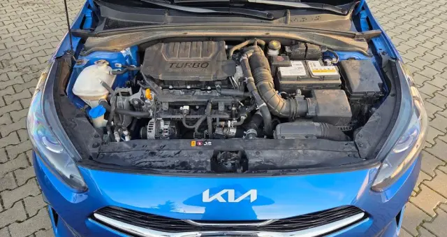 KIA Ceed 1.5 T-GDI M