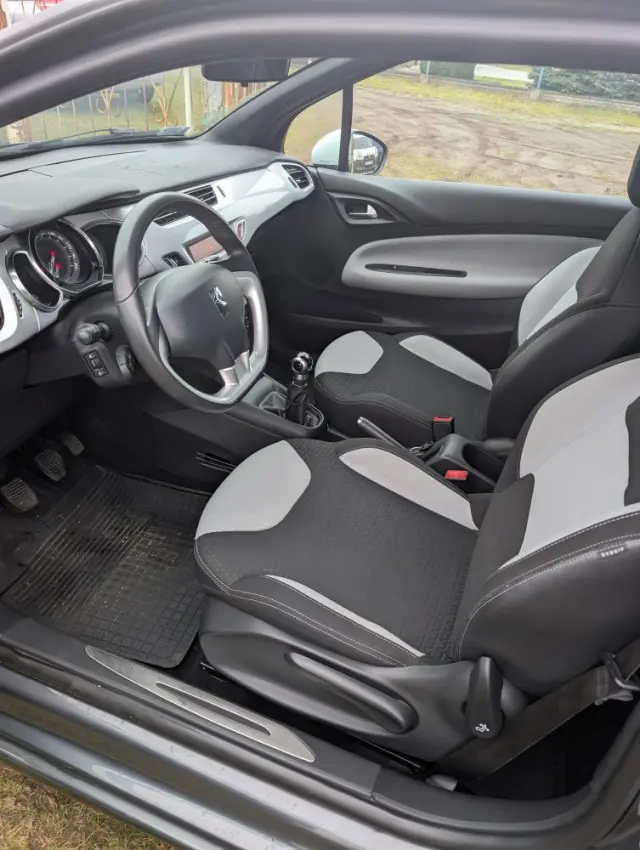 CITROEN DS3 
