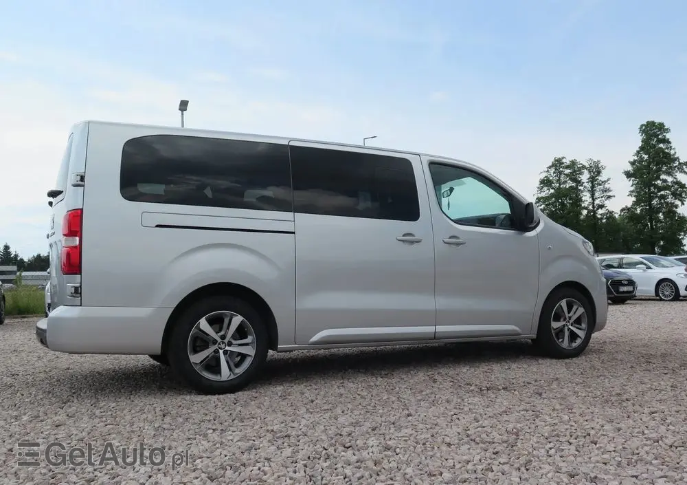PEUGEOT Expert Kombi Long 2,8t