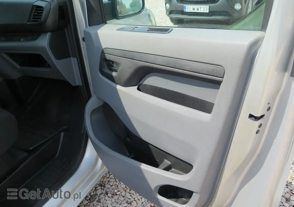 PEUGEOT Expert Kombi Long 2,8t