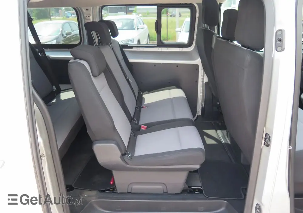 PEUGEOT Expert Kombi Long 2,8t