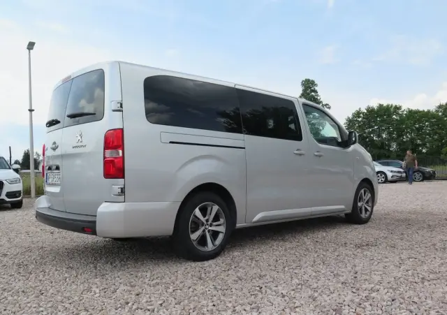PEUGEOT Expert Kombi Long 2,8t