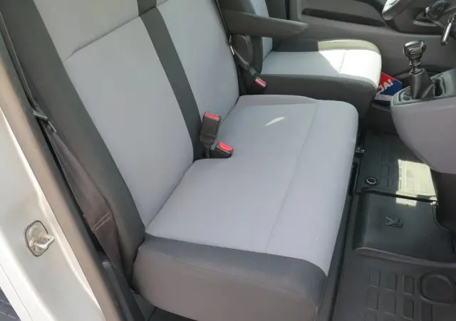 PEUGEOT Expert Kombi Long 2,8t