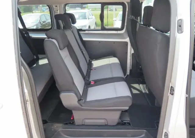 PEUGEOT Expert Kombi Long 2,8t