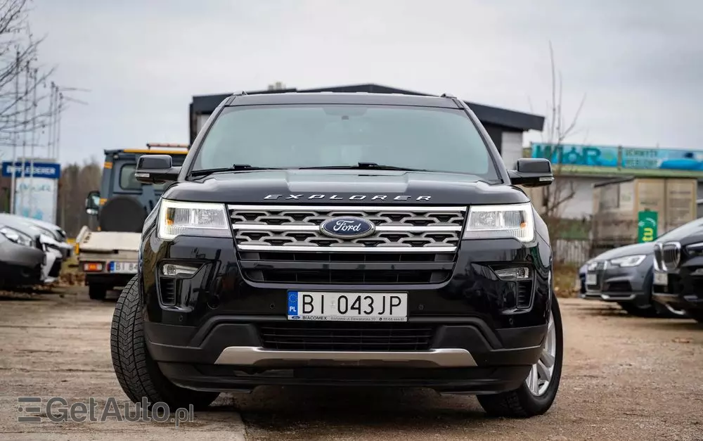 FORD Explorer 