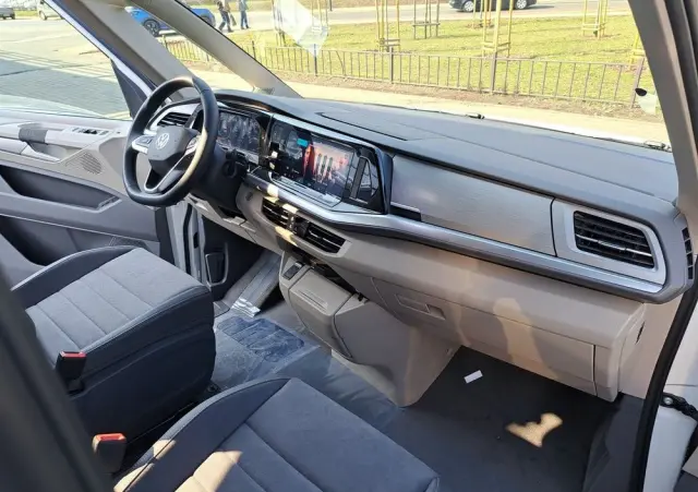 VOLKSWAGEN Multivan 2.0 TDI L2 Edition DSG