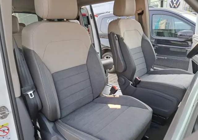 VOLKSWAGEN Multivan 2.0 TDI L2 Edition DSG