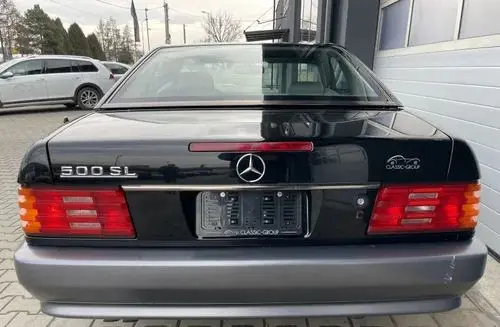 MERCEDES-BENZ SL 