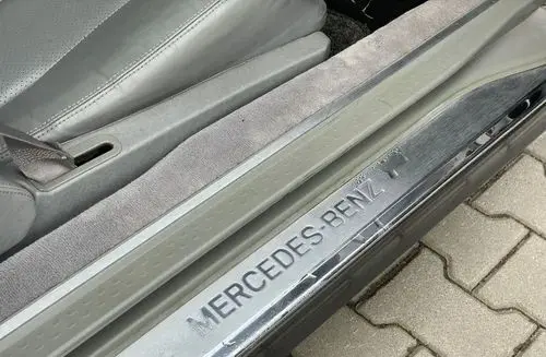 MERCEDES-BENZ SL 