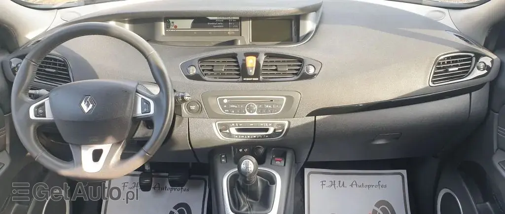 RENAULT Scenic 