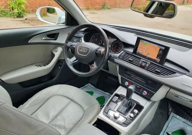AUDI A6 Avant 3.0 TDI Quattro S tronic