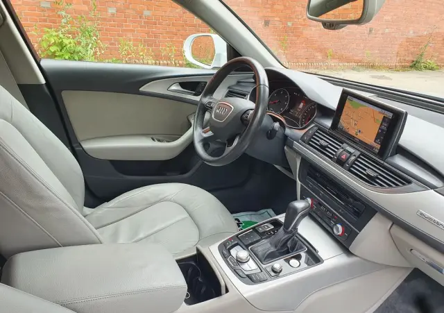 AUDI A6 Avant 3.0 TDI Quattro S tronic