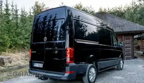 VOLKSWAGEN Crafter 