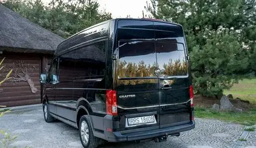 VOLKSWAGEN Crafter 