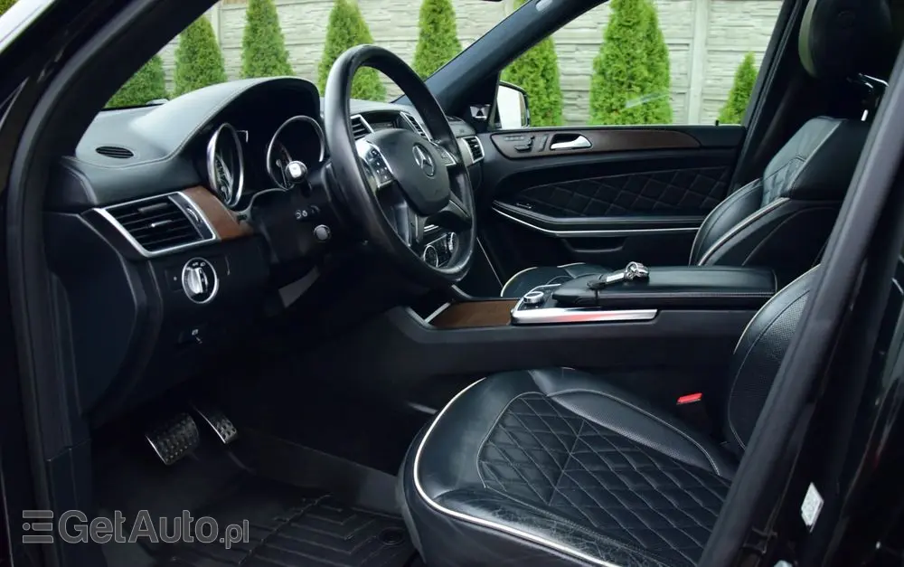 MERCEDES-BENZ GL 500 4-Matic