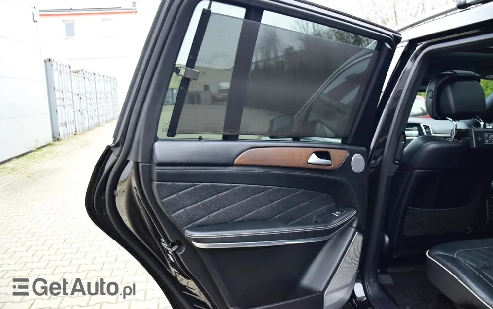 MERCEDES-BENZ GL 500 4-Matic