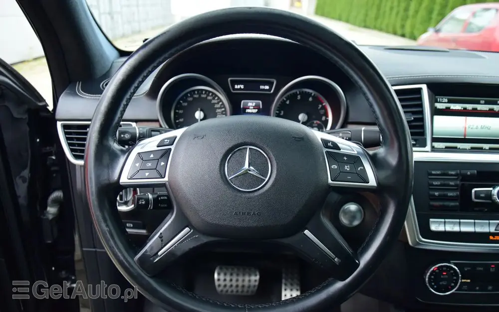 MERCEDES-BENZ GL 500 4-Matic