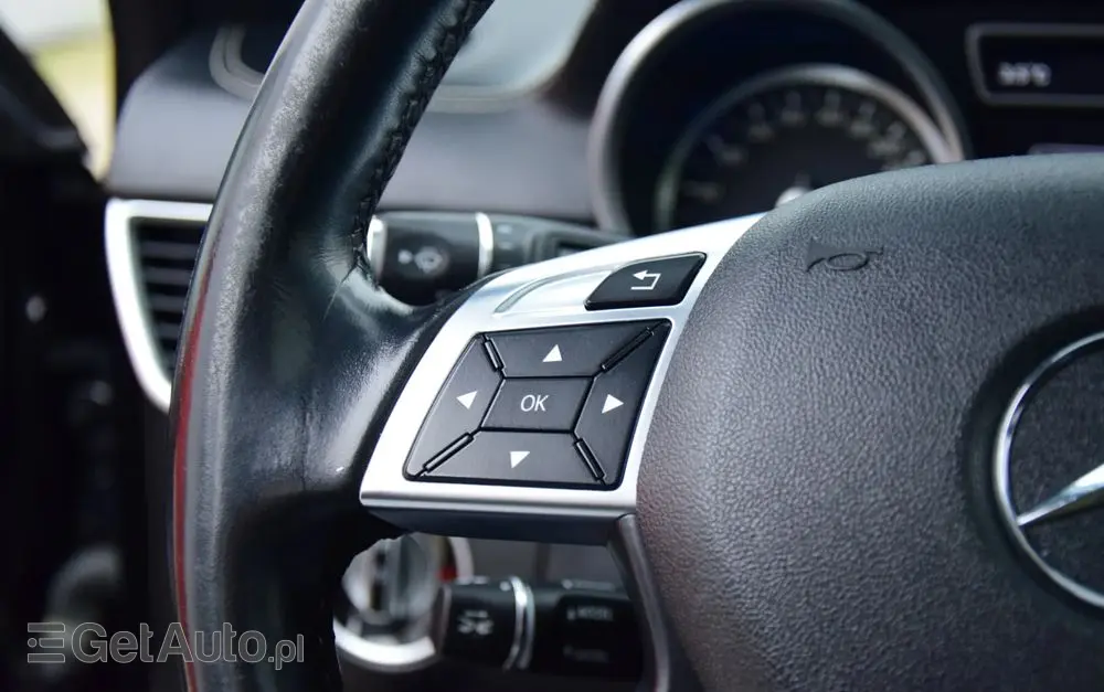 MERCEDES-BENZ GL 500 4-Matic