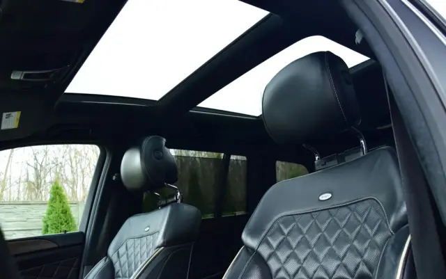 MERCEDES-BENZ GL 500 4-Matic