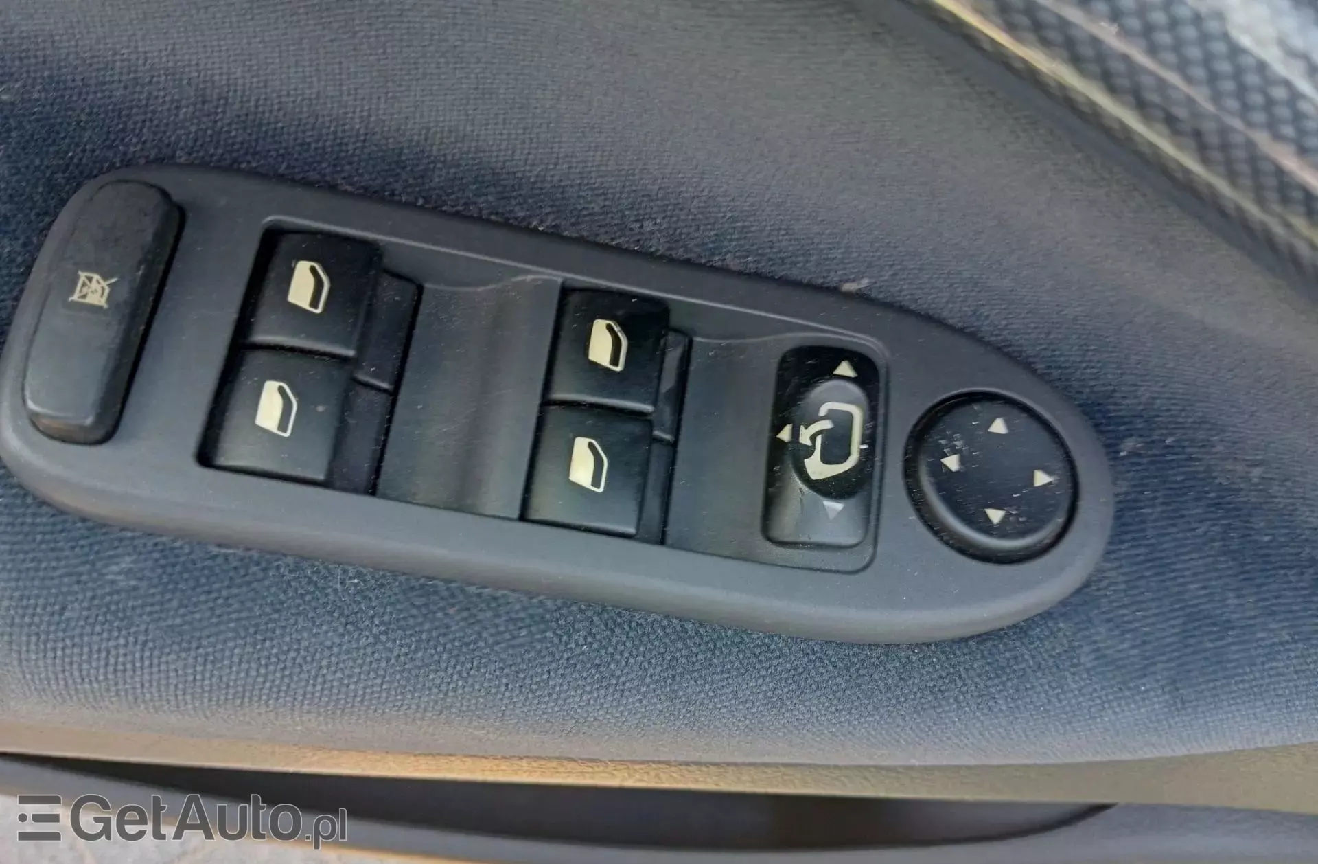 CITROEN C5 2.0i 16V (136 KM)