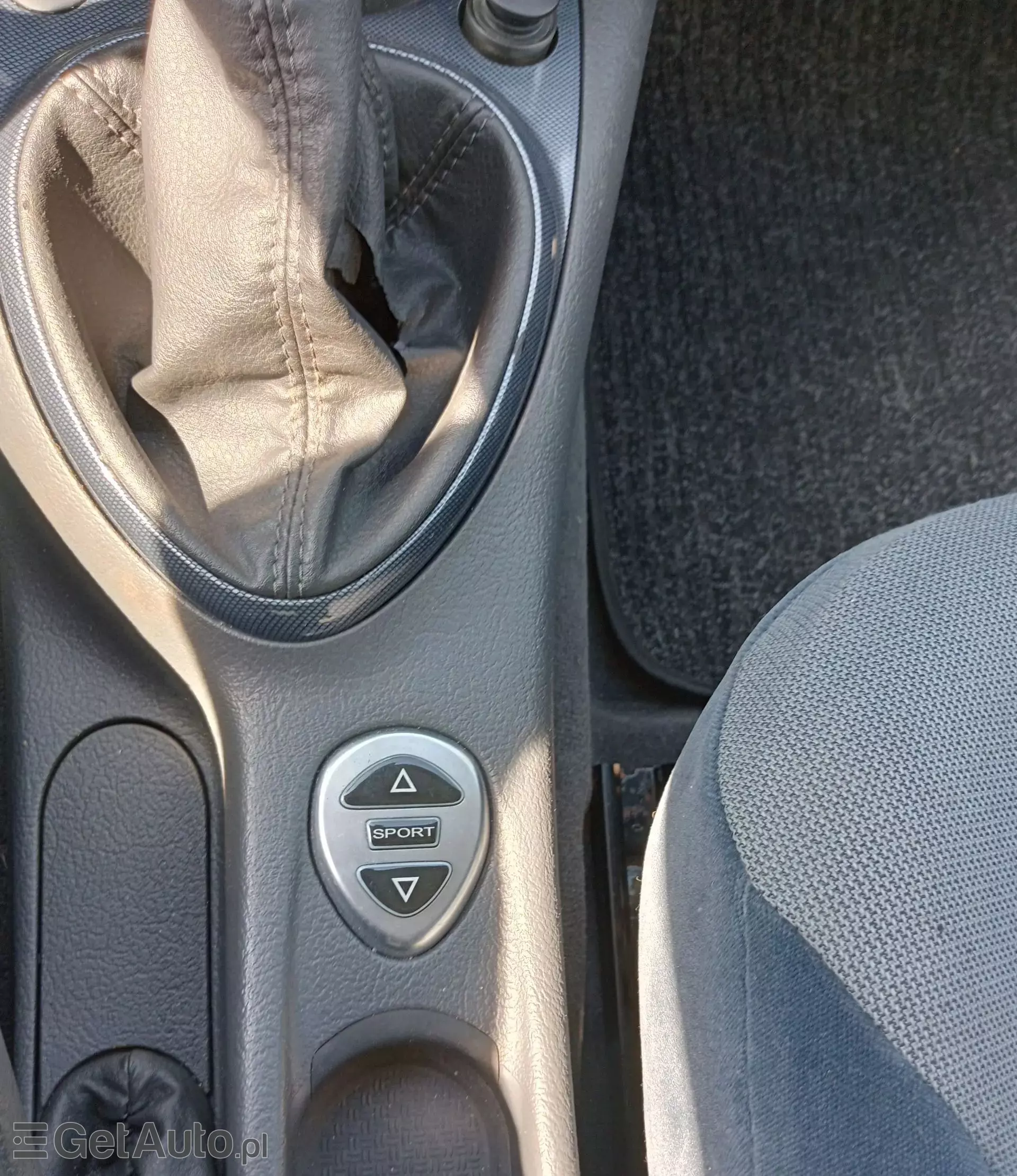 CITROEN C5 2.0i 16V (136 KM)