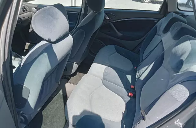 CITROEN C5 2.0i 16V (136 KM)