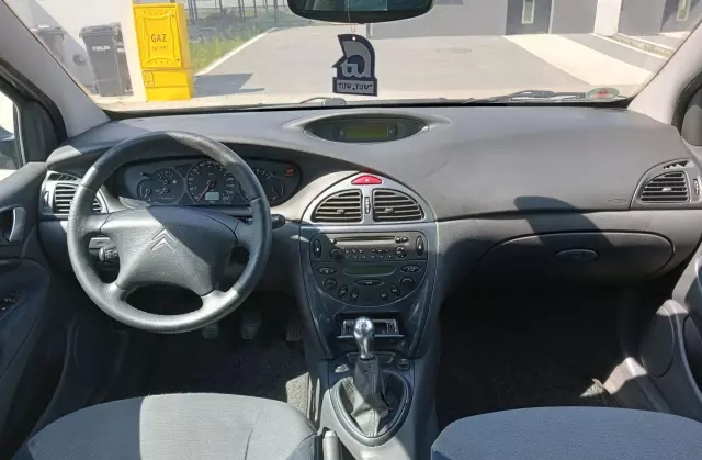 CITROEN C5 2.0i 16V (136 KM)