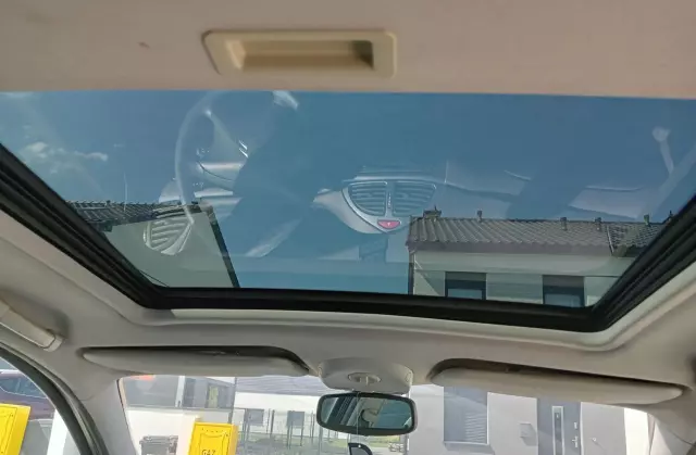 CITROEN C5 2.0i 16V (136 KM)