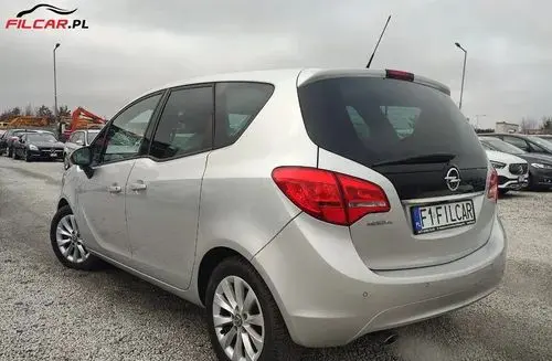 OPEL Meriva 