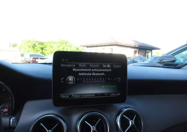 MERCEDES-BENZ GLA 200 7G-DCT Urban