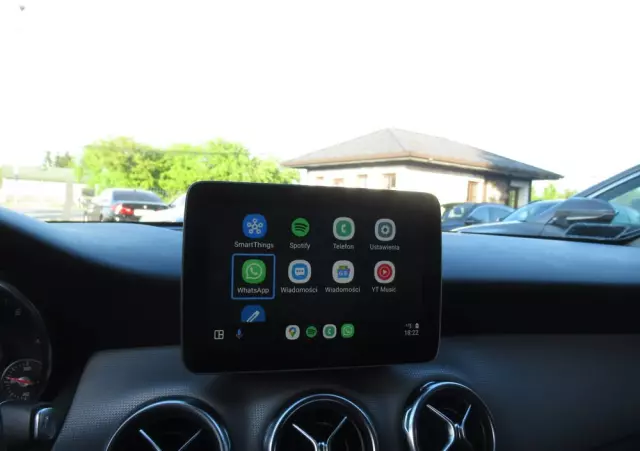 MERCEDES-BENZ GLA 200 7G-DCT Urban