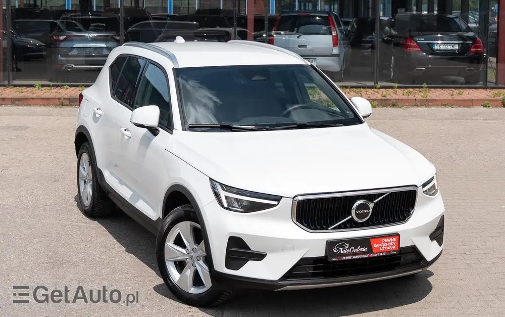 VOLVO XC 40 B3 B DKG Plus Bright