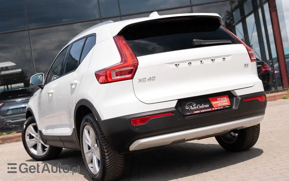 VOLVO XC 40 B3 B DKG Plus Bright