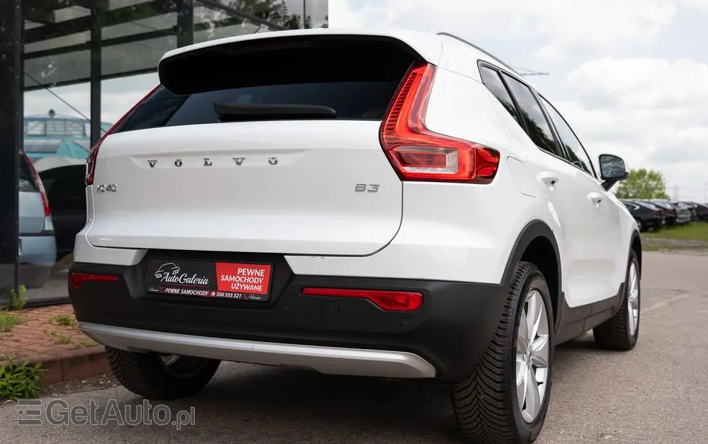 VOLVO XC 40 B3 B DKG Plus Bright