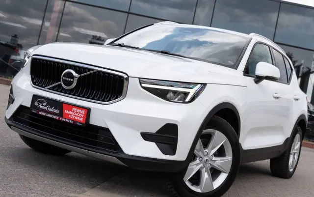 VOLVO XC 40 B3 B DKG Plus Bright