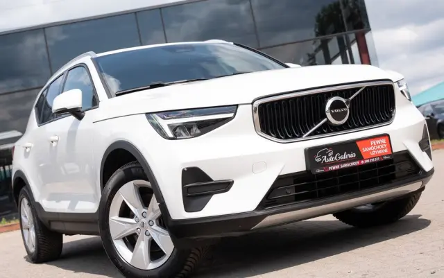 VOLVO XC 40 B3 B DKG Plus Bright