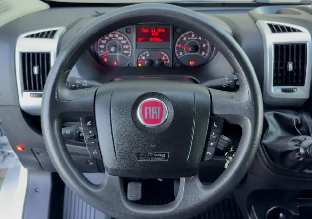 FIAT Ducato Kontener 8ep Drzwi Salon PL 
