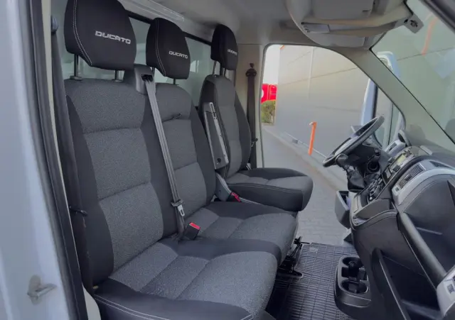FIAT Ducato Kontener 8ep Drzwi Salon PL 