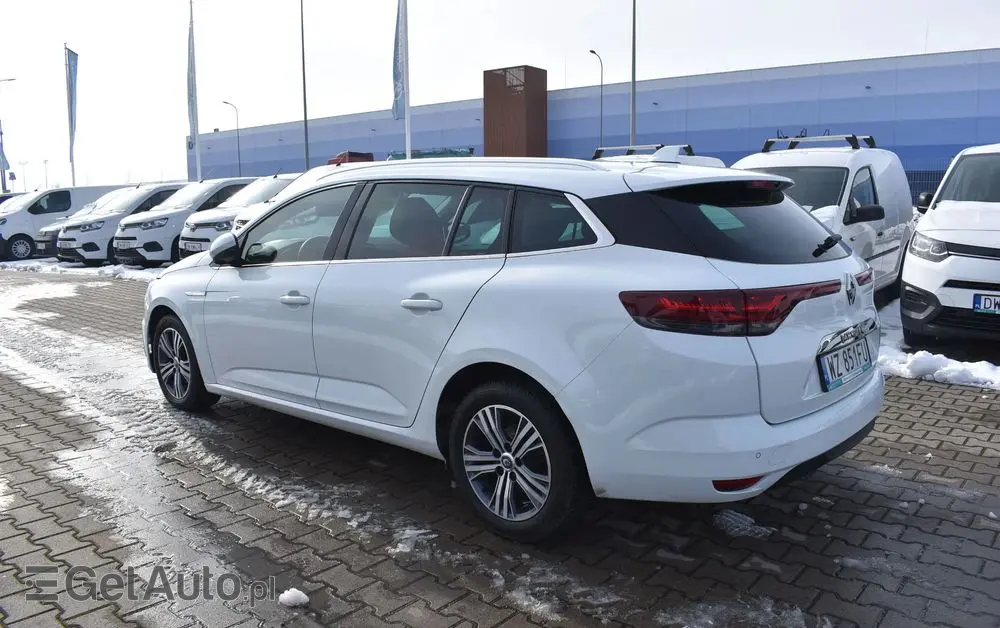 RENAULT Megane 1.3 TCe Intens EDC