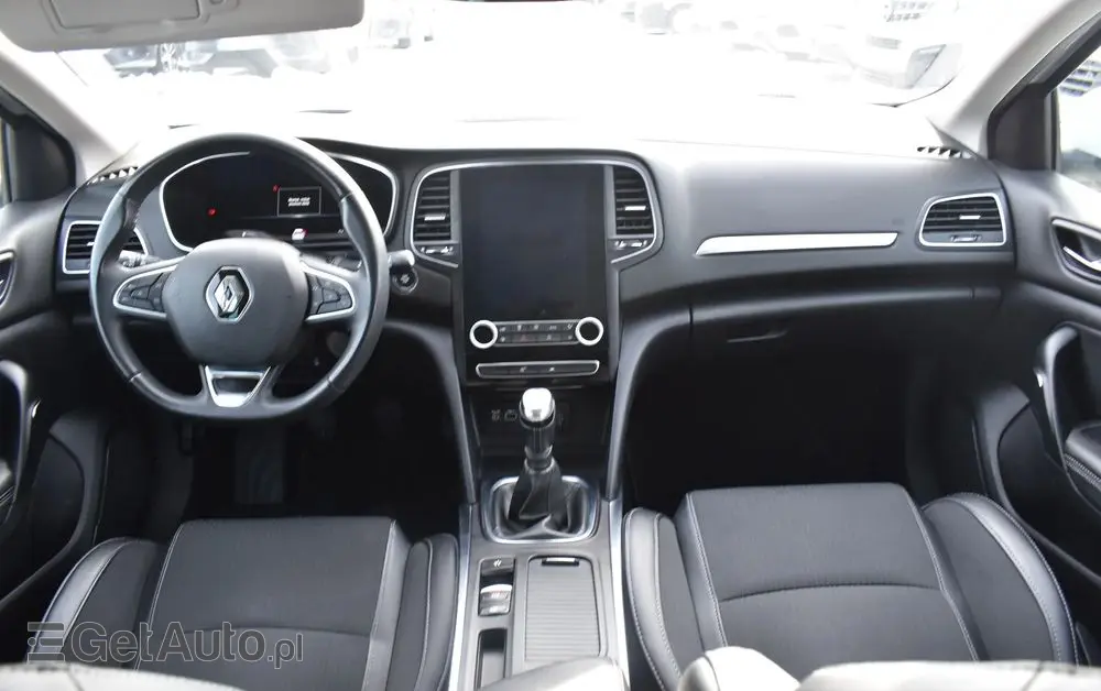 RENAULT Megane 1.3 TCe Intens EDC