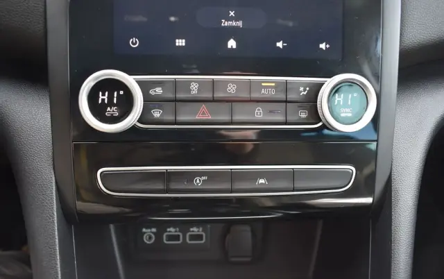 RENAULT Megane 1.3 TCe Intens EDC