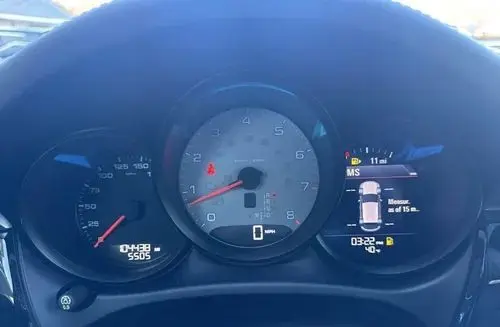PORSCHE Macan 