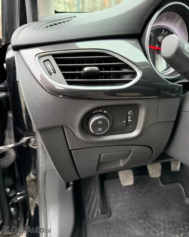 OPEL Astra 1.6 BiTurbo D (CDTI) Start/Stop Business