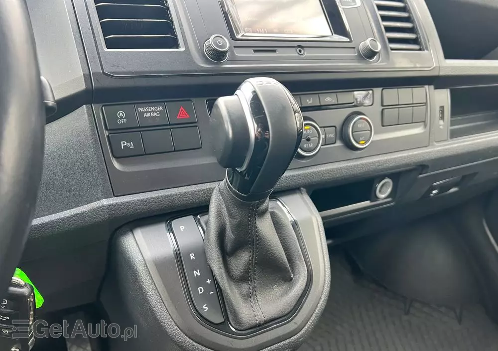 VOLKSWAGEN Caravelle 2.0 TDI L2 Highline DSG