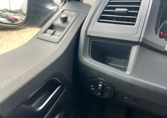 VOLKSWAGEN Caravelle 2.0 TDI L2 Highline DSG